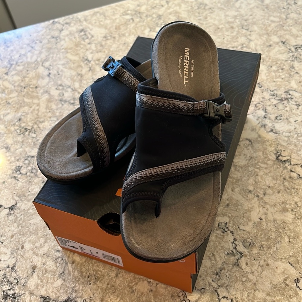 Merrill Ladies District Muri Wrap Black Sandal  Sz 9